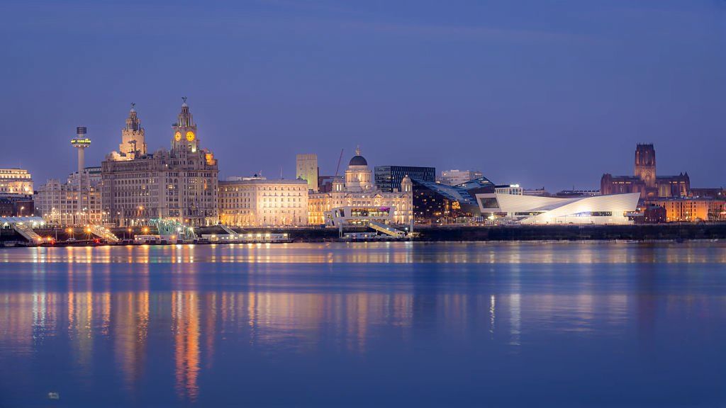 Taxi from Liverpool Airport to Liverpool City Centre